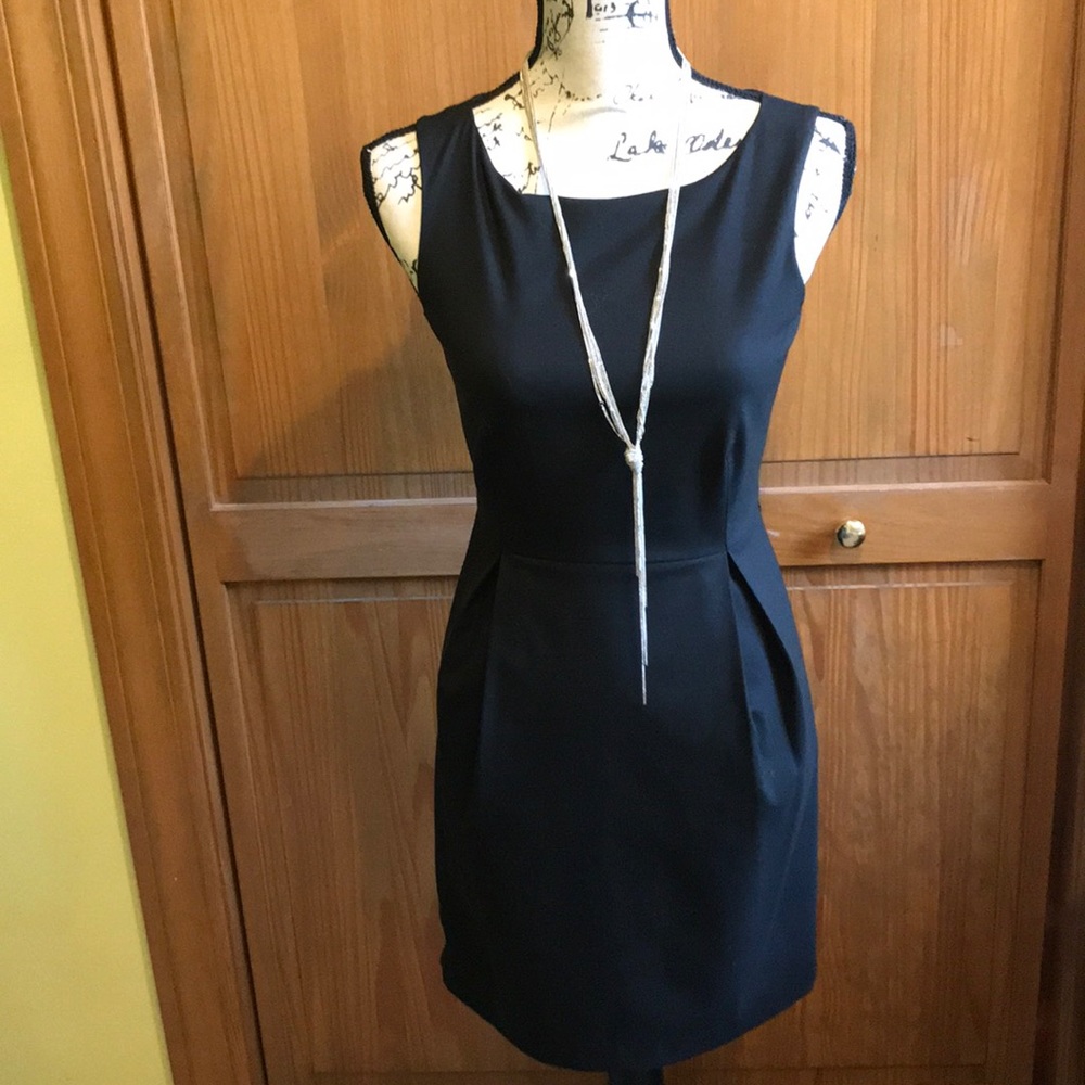 Black dress by the Gap. Size 0 petite.